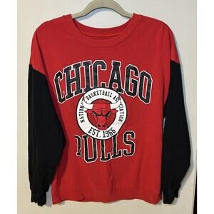 NBA Chicago Bulls Colorblock Graphic Sweatshirt Women’s Size XL Pullover